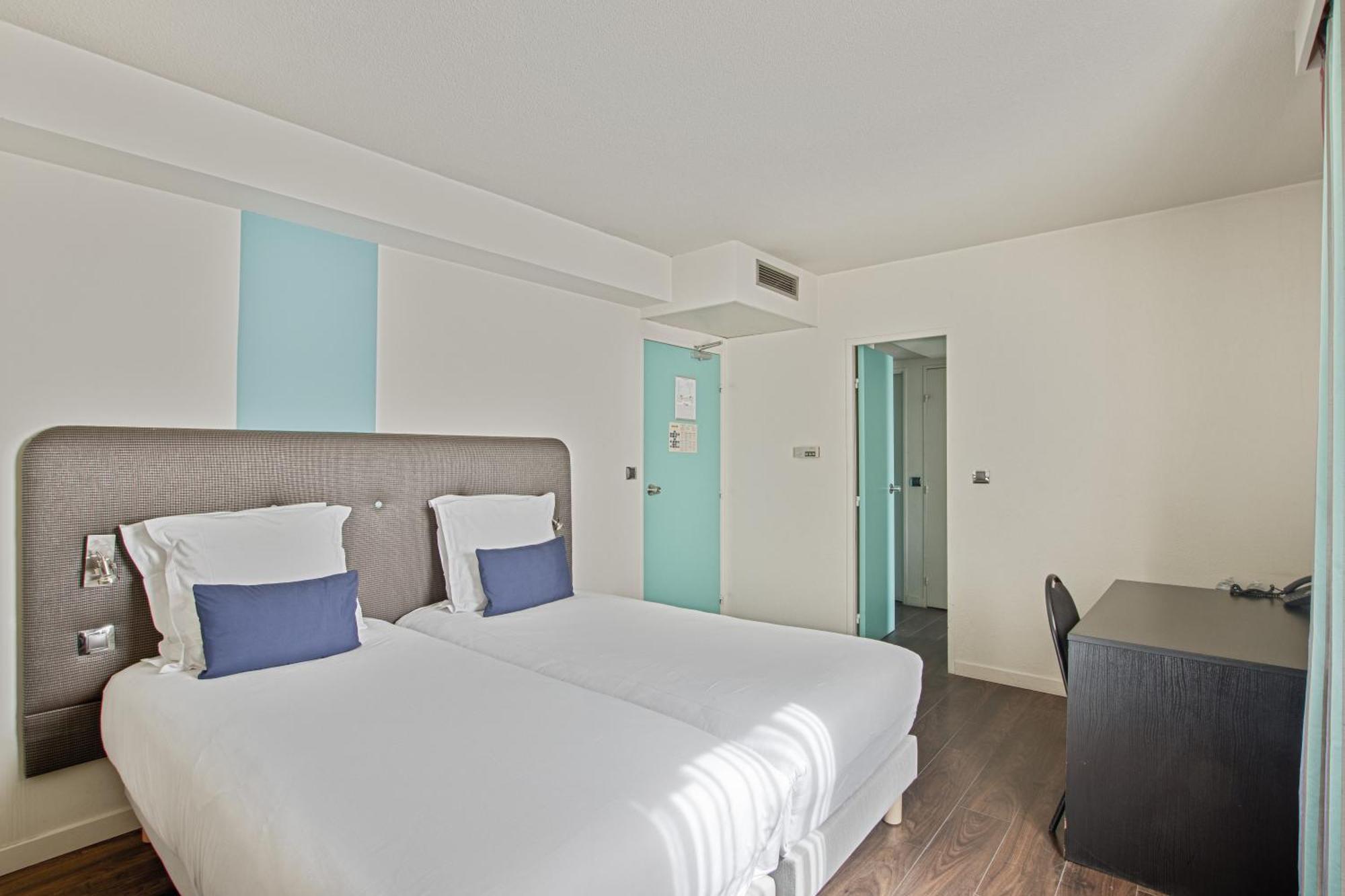 Hotel Provence Драгинян Екстериор снимка